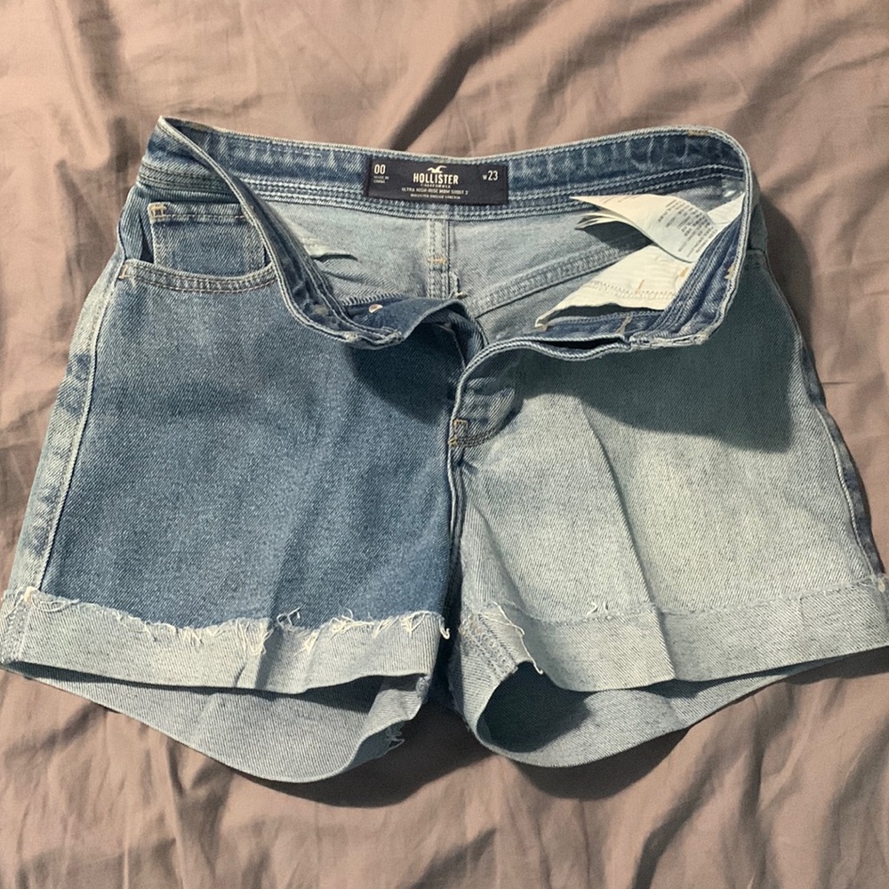 Hollister shorts